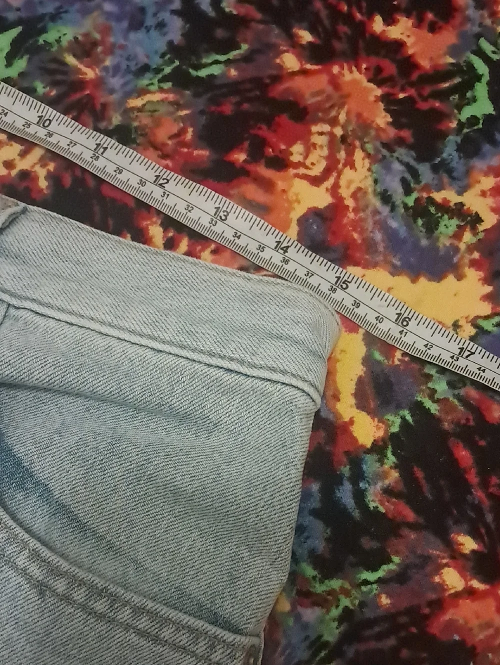 Denim Levi High Waisted Mom Shorts - Picture 6 of 8